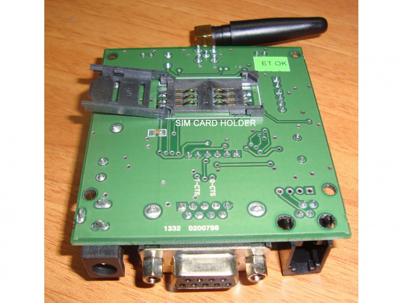Serial communication with gsm modem sim 800 headset