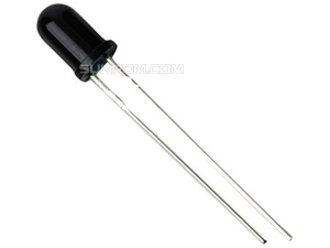 Infrared Phototransistor 5mm - Everlight PT333-3B Black